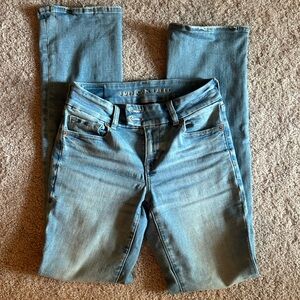 American Eagle Outfitters Women's Light Blue Straight Leg Jeans